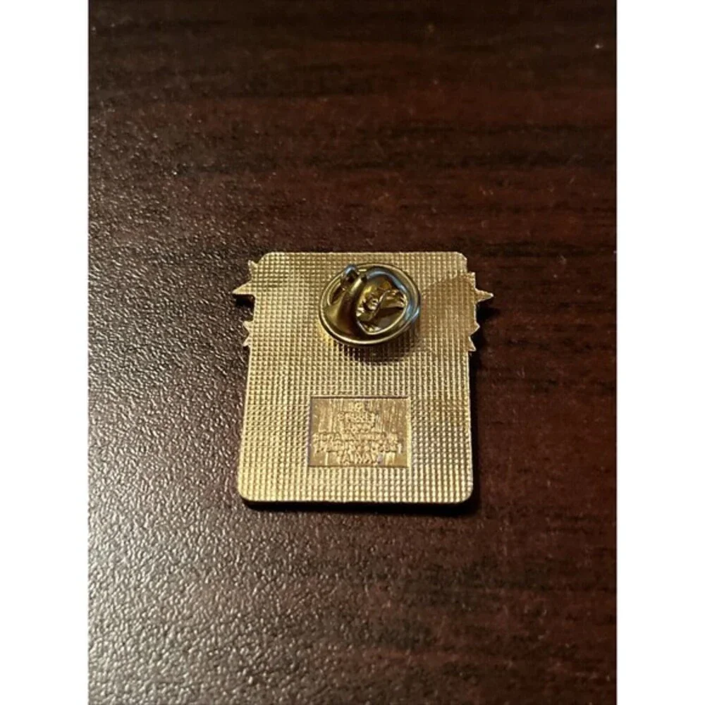 Pioneers BellSouth Kentucky Chapter‎ 32 Wizards Magic Lapel Hat Pin